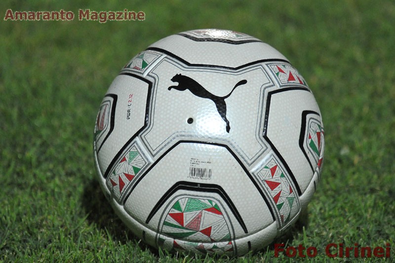 il nuovo pallone della Lega Pro prodotto dalla Puma